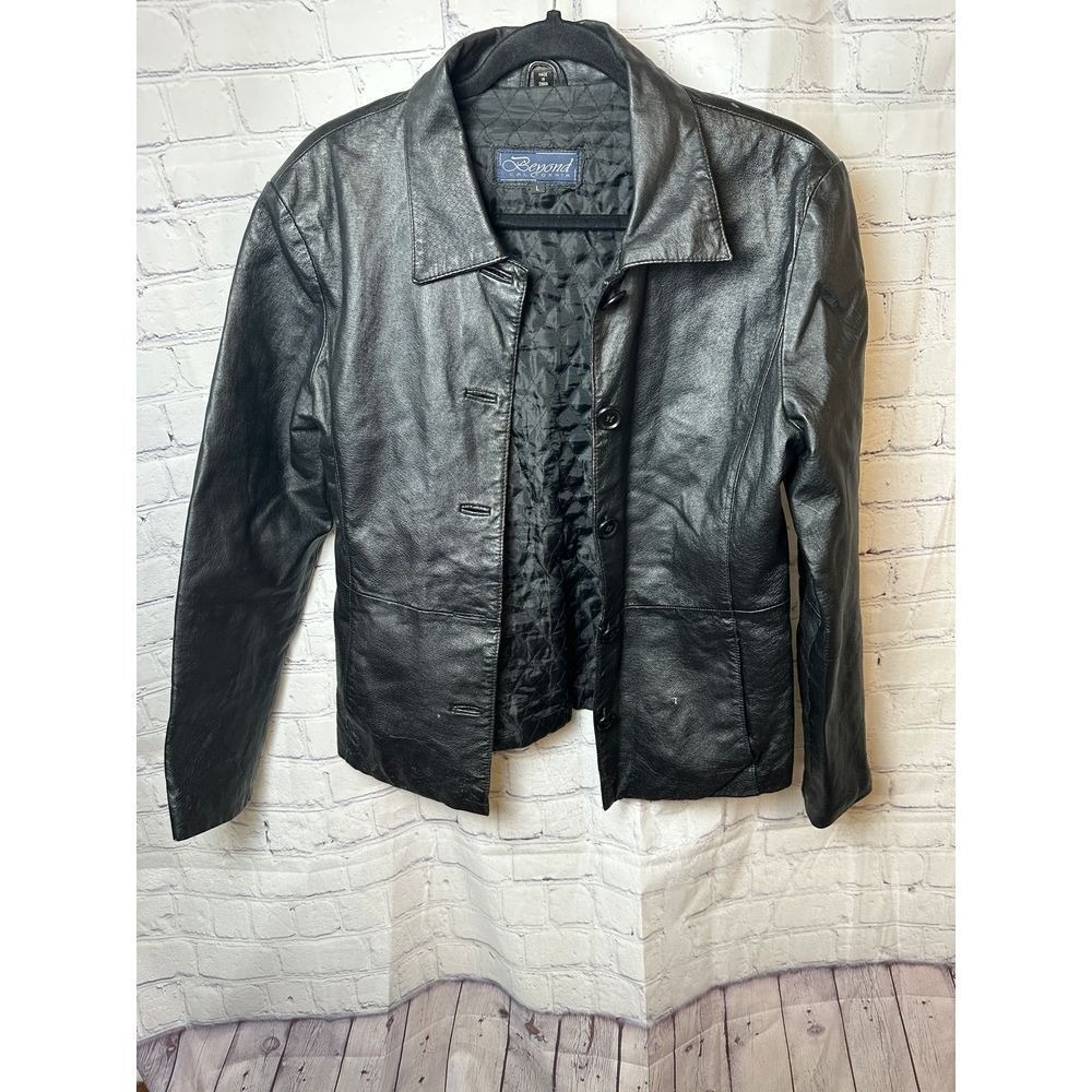 Beyond California Black Genuine Leather Quilted Lined Button Front Jacket Large